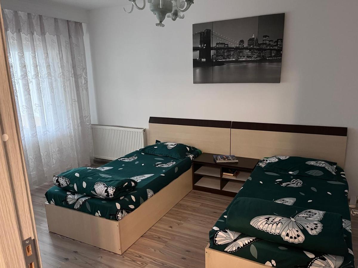 Apartament In Centrul Orasului Бакеу Екстер'єр фото